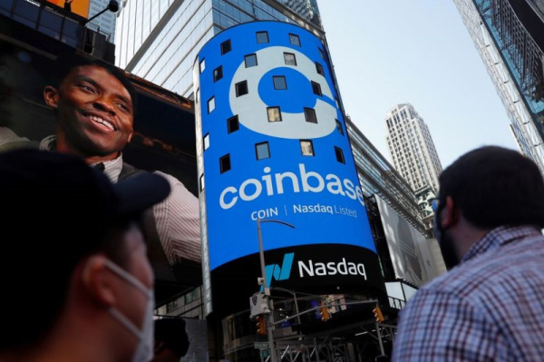 Les actions de Coinbase augmentent dans un contexte d'opinions mitig&eacute;es &agrave; Wall Street